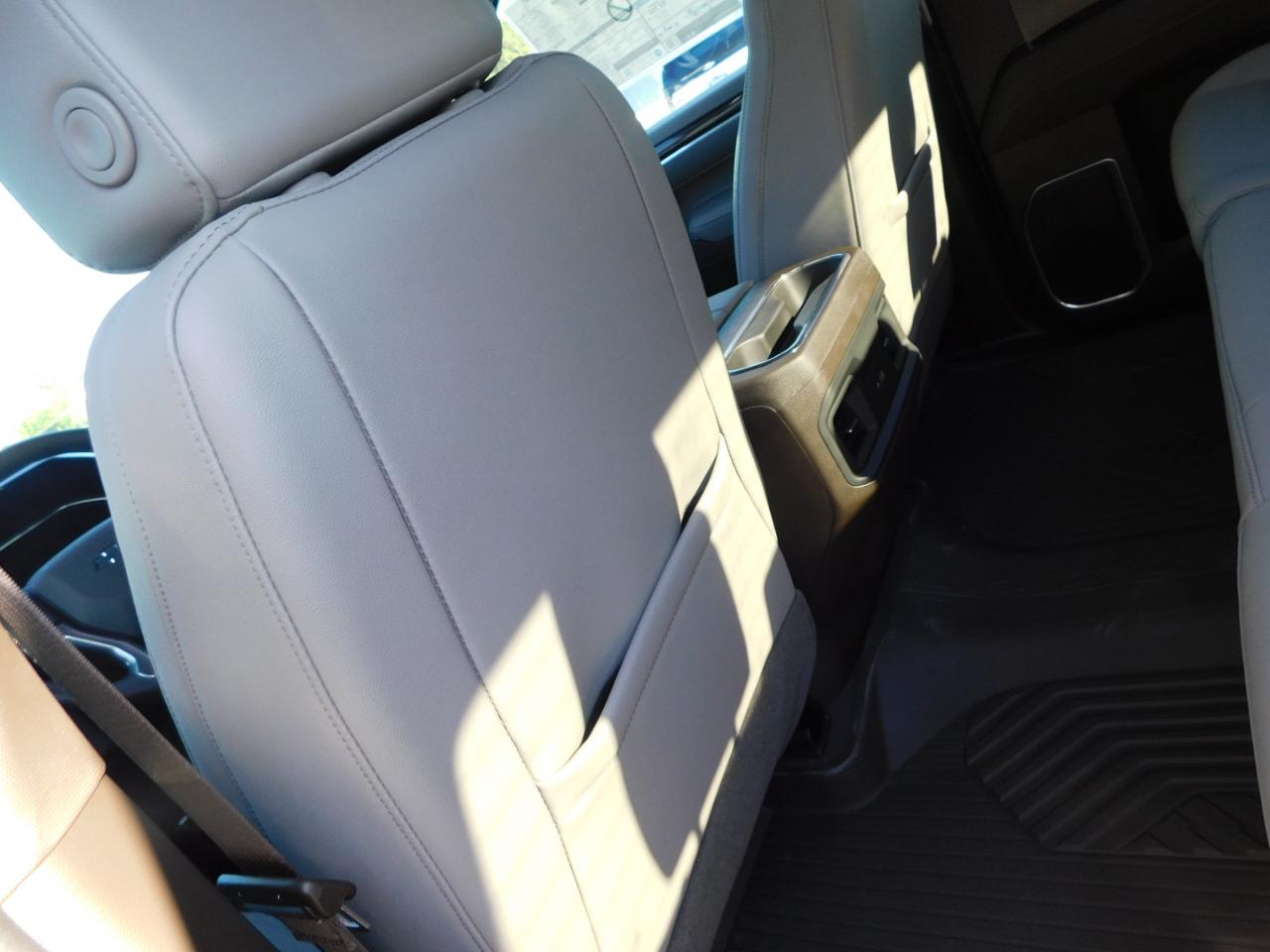Chevrolet Silverado 1500 4WD Crew Cab 147" RST 2026