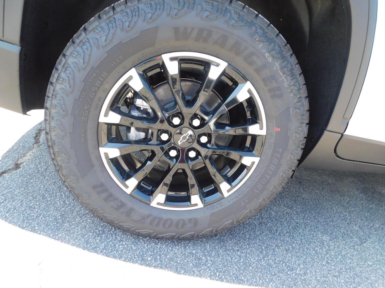 Chevrolet Traverse AWD 4dr Z71 2026
