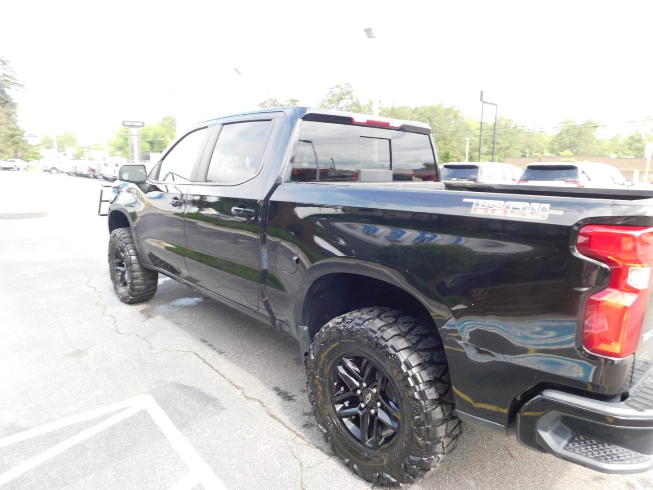 Chevrolet Silverado 1500  2021