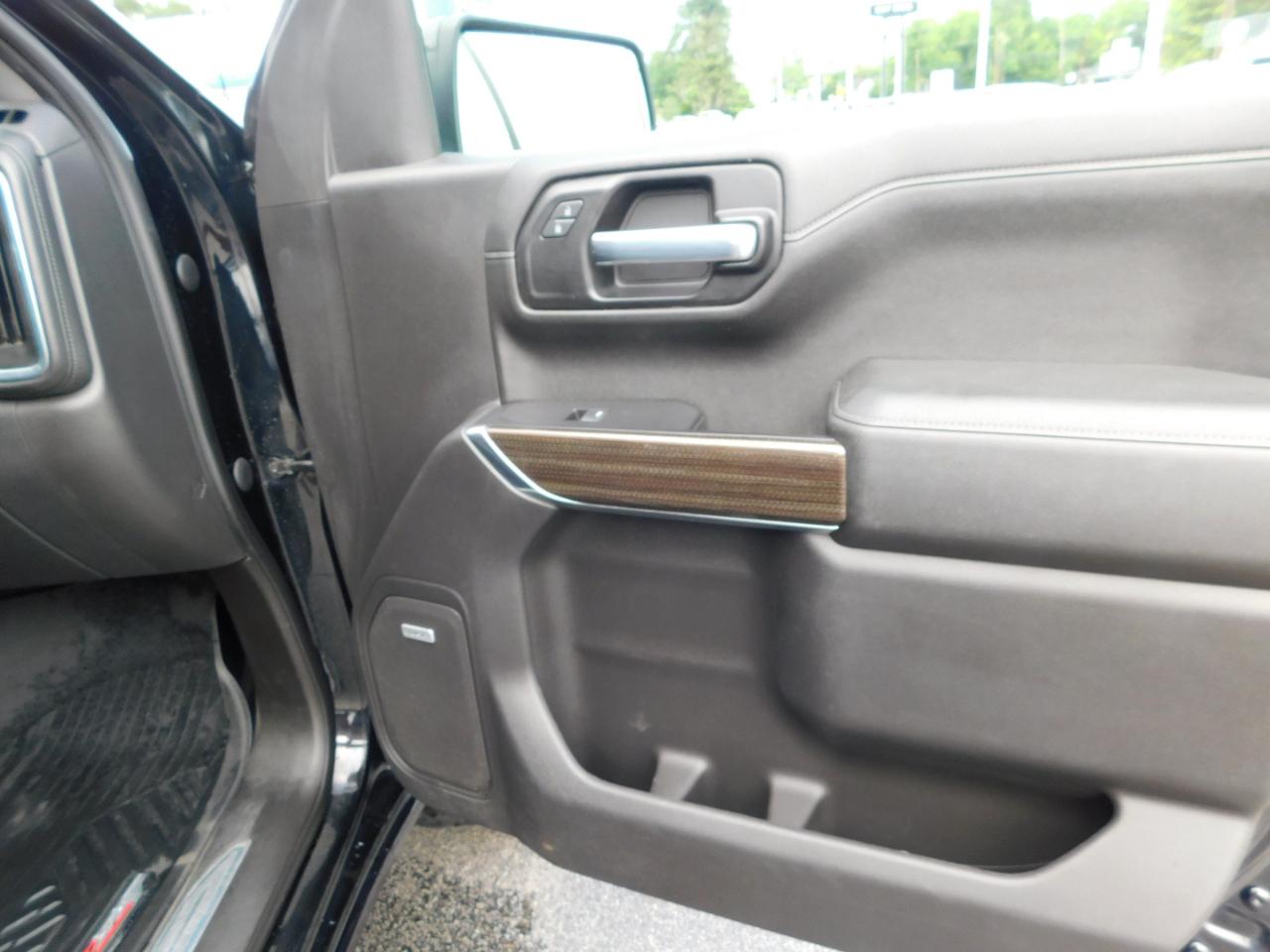 Chevrolet Silverado 1500  2021