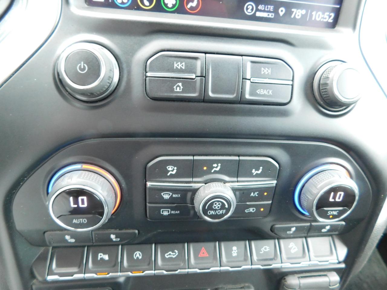 Chevrolet Silverado 1500  2021