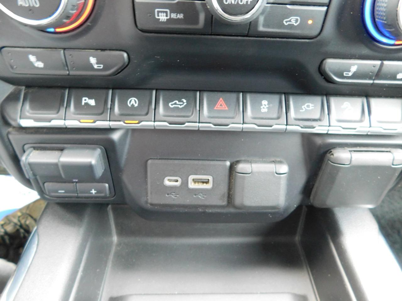 Chevrolet Silverado 1500  2021
