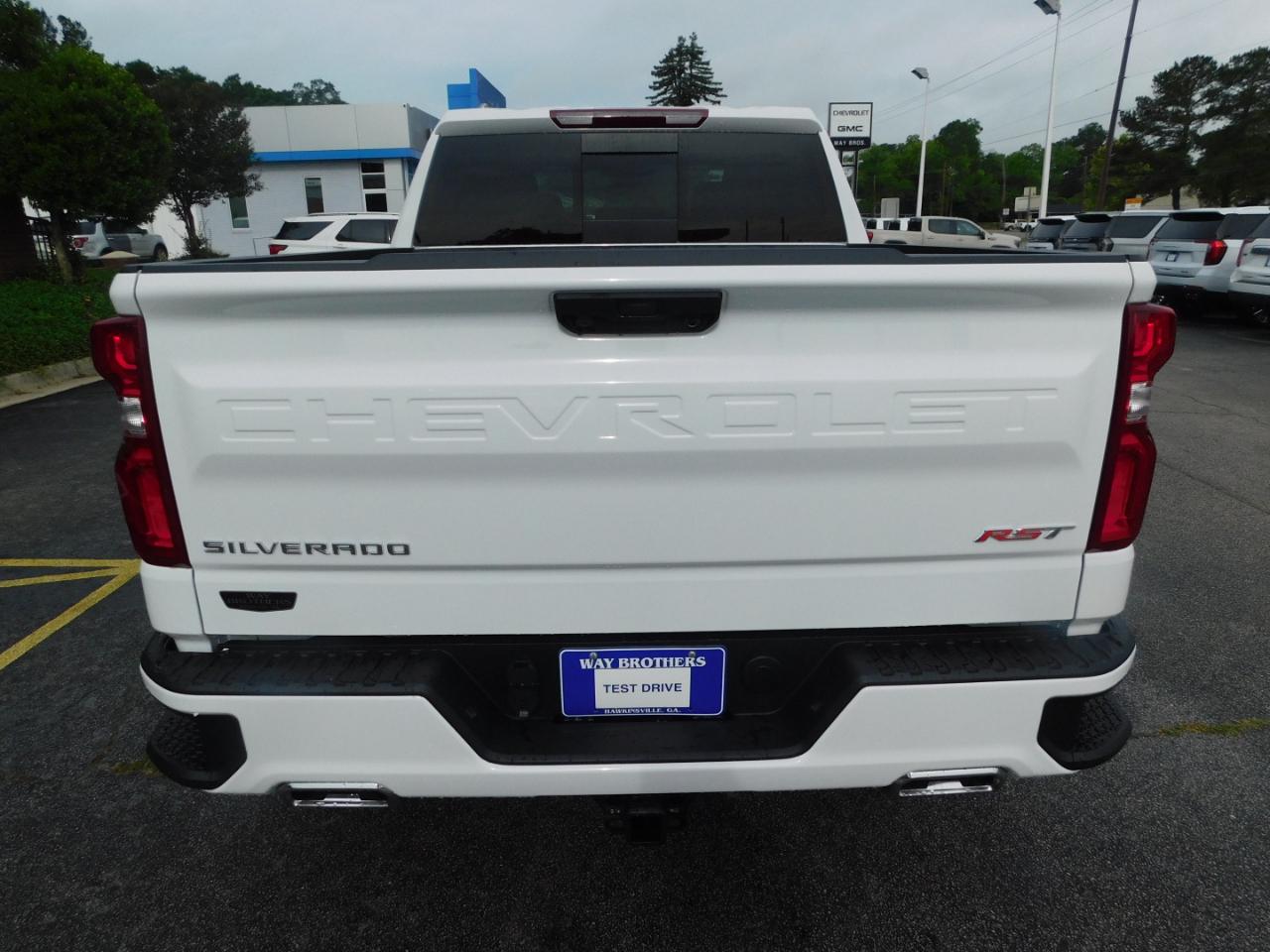 Chevrolet Silverado 1500 4WD Crew Cab 147" RST 2026