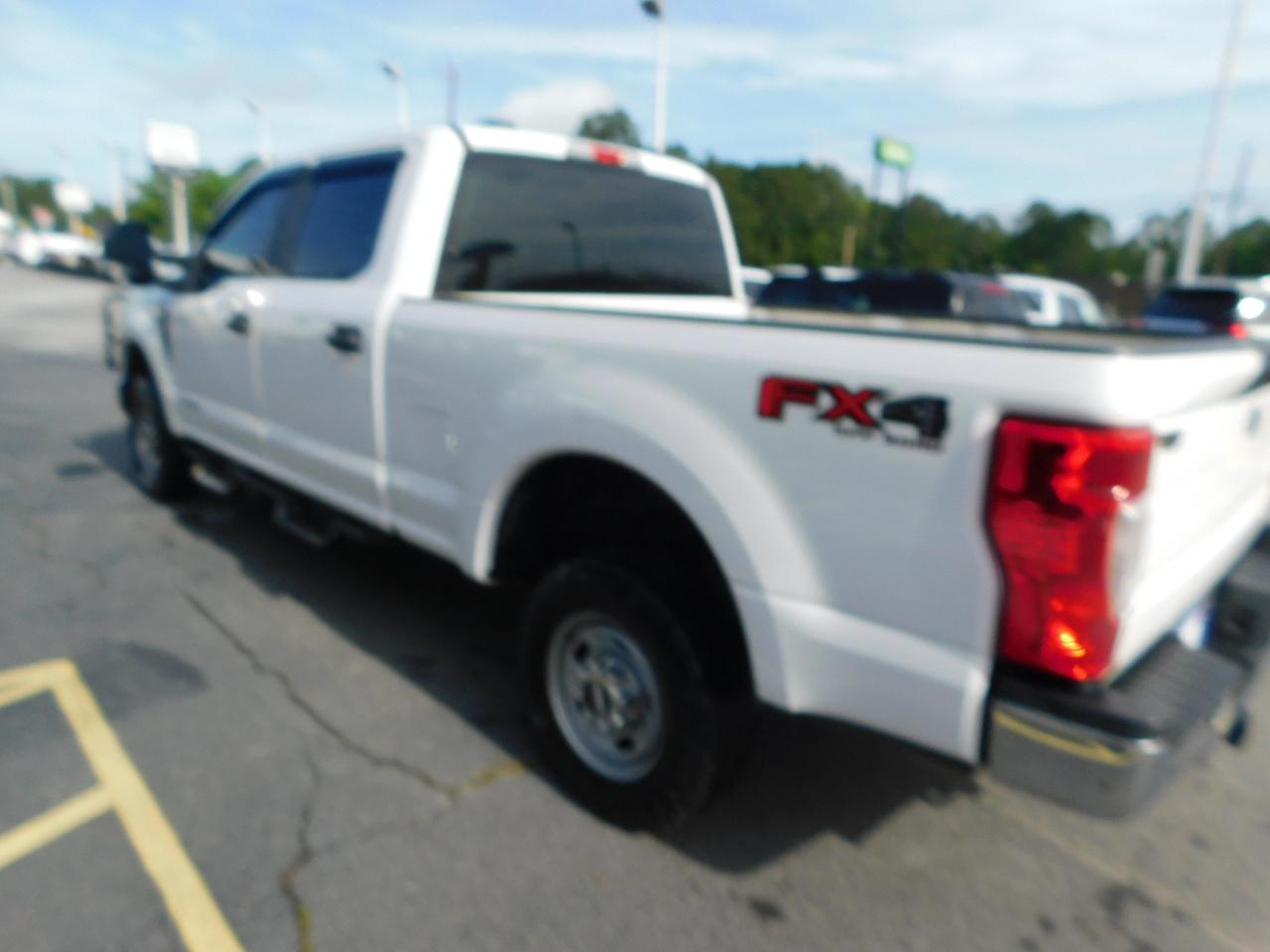 Ford Super Duty F-250 SRW XL 4WD Crew Cab 6.75' Box 2020