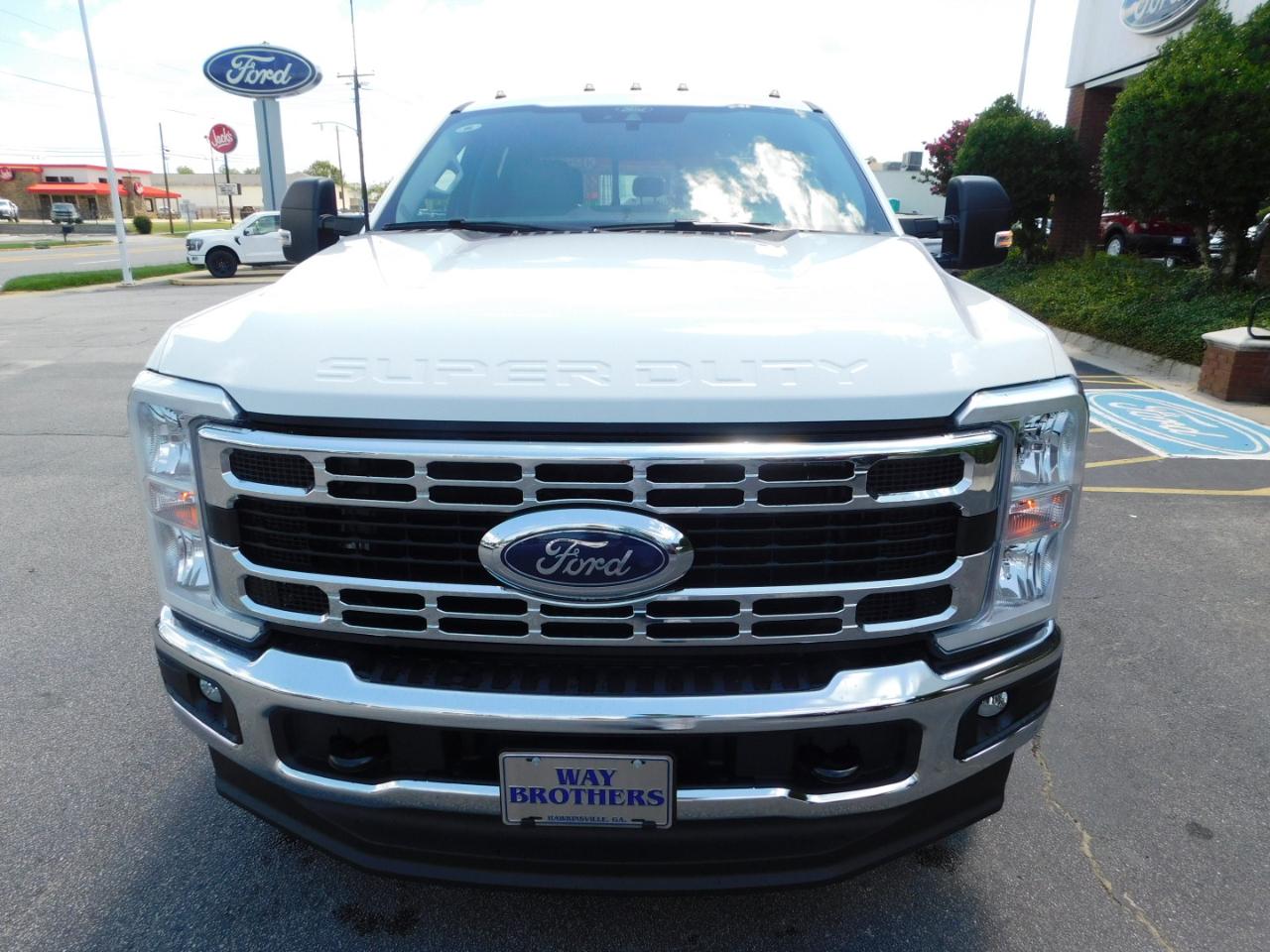 Ford Super Duty F-350 DRW  2026