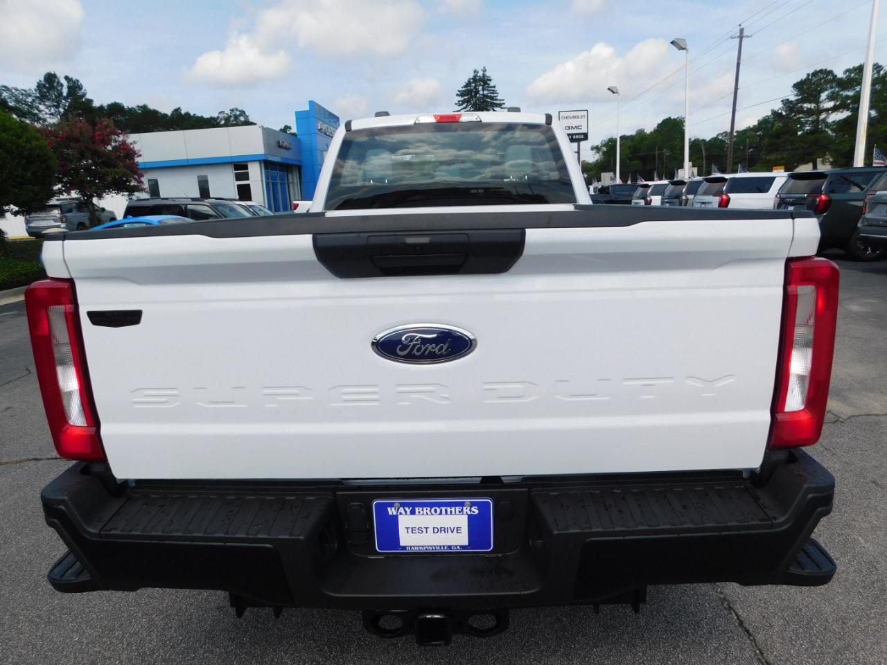 Ford Super Duty F-250 SRW XL 4WD Crew Cab 8' Box 2026