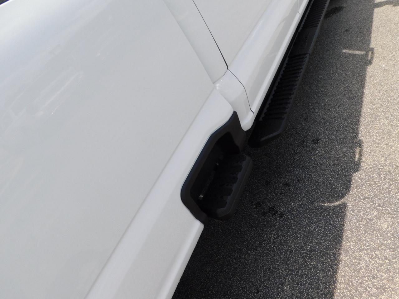 Ford Super Duty F-250 SRW XL 4WD Crew Cab 8' Box 2026