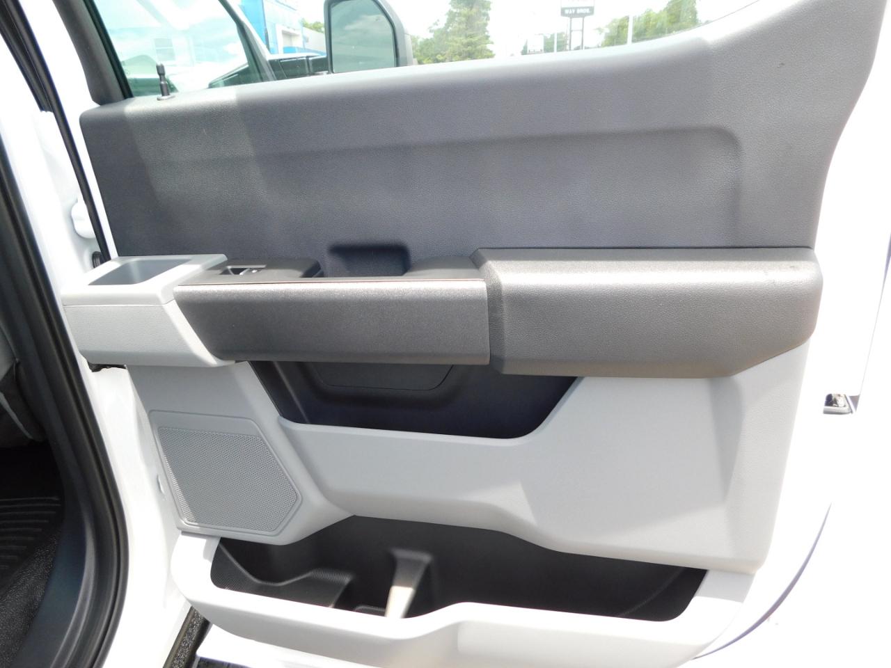 Ford Super Duty F-250 SRW XL 4WD Crew Cab 8' Box 2026