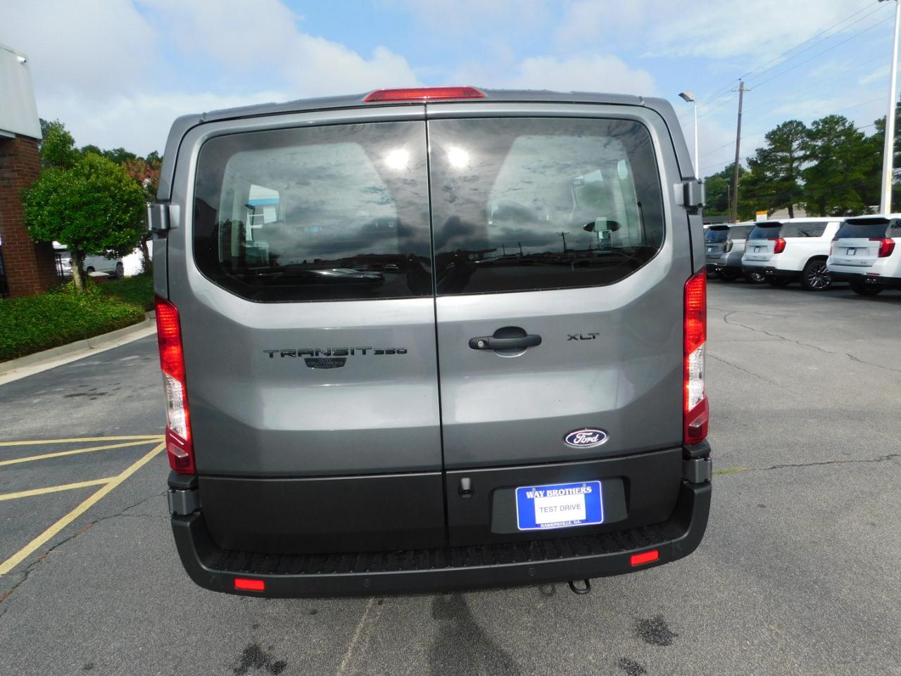Ford Transit Passenger Wagon  2026