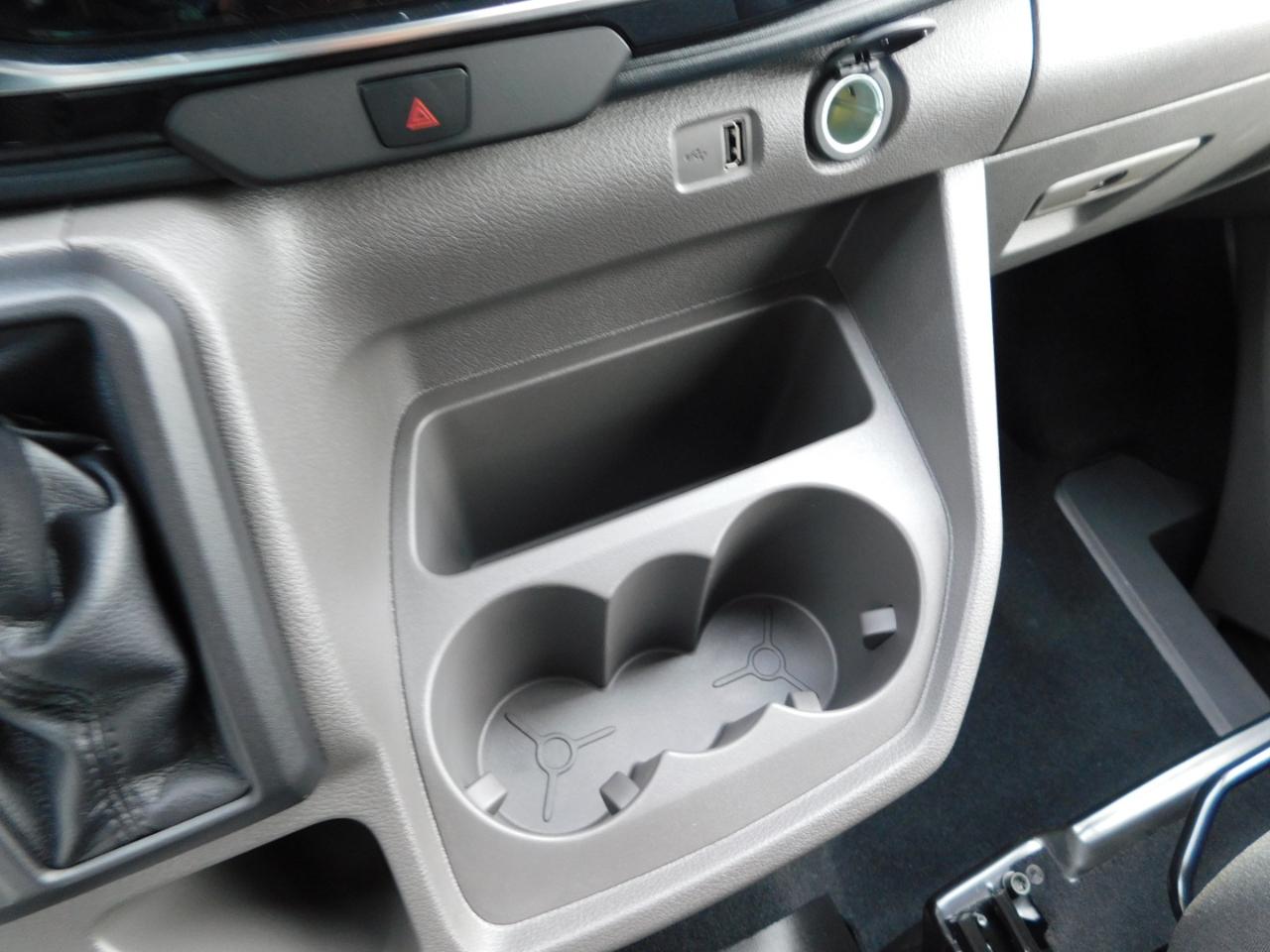 Ford Transit Passenger Wagon  2026