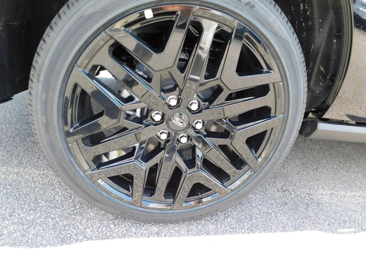Ford Expedition Platinum 4x4 2026