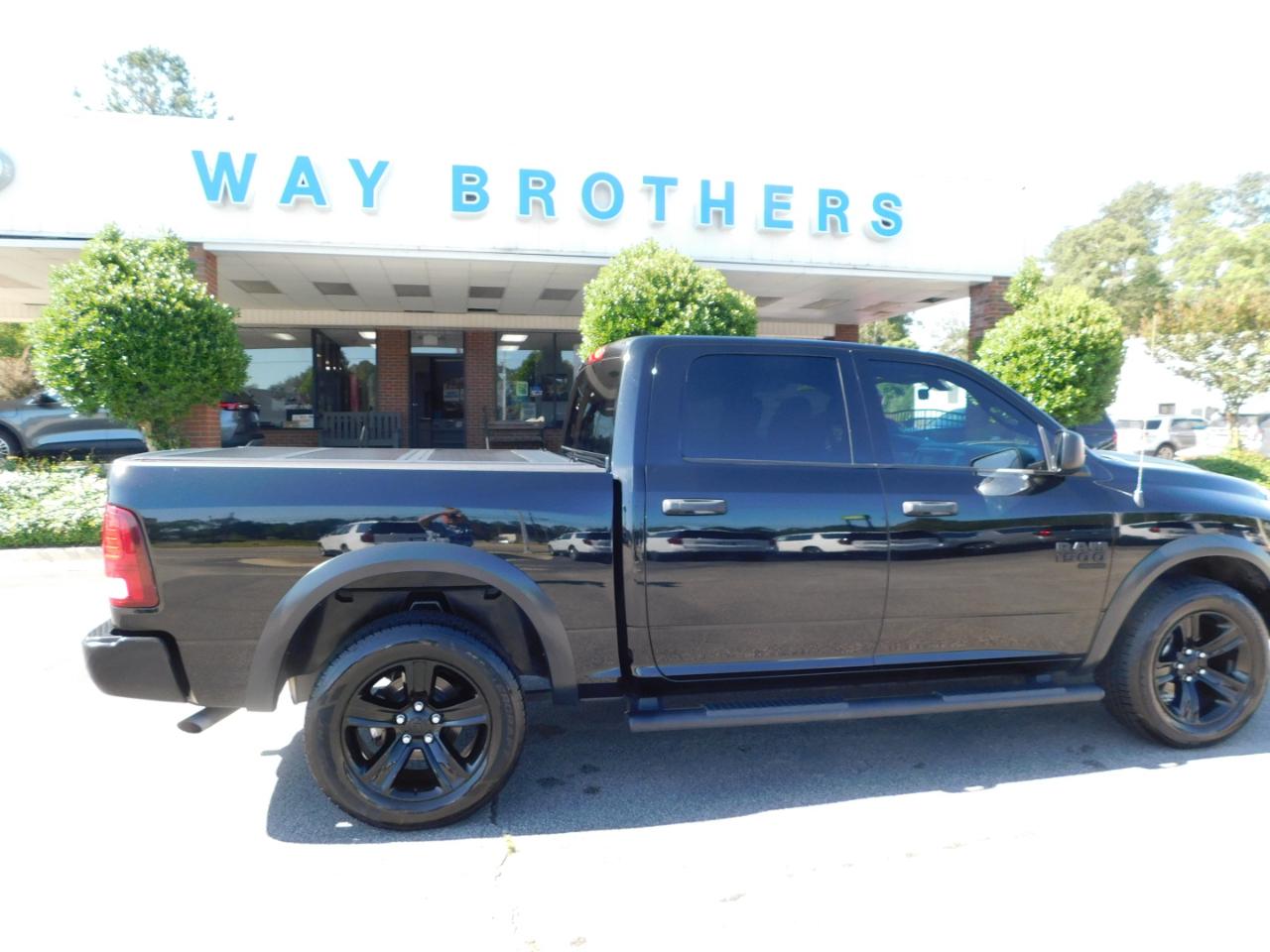 RAM 1500 Classic  2023