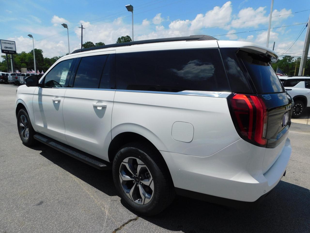 Ford Expedition Max Active 4x2 2027