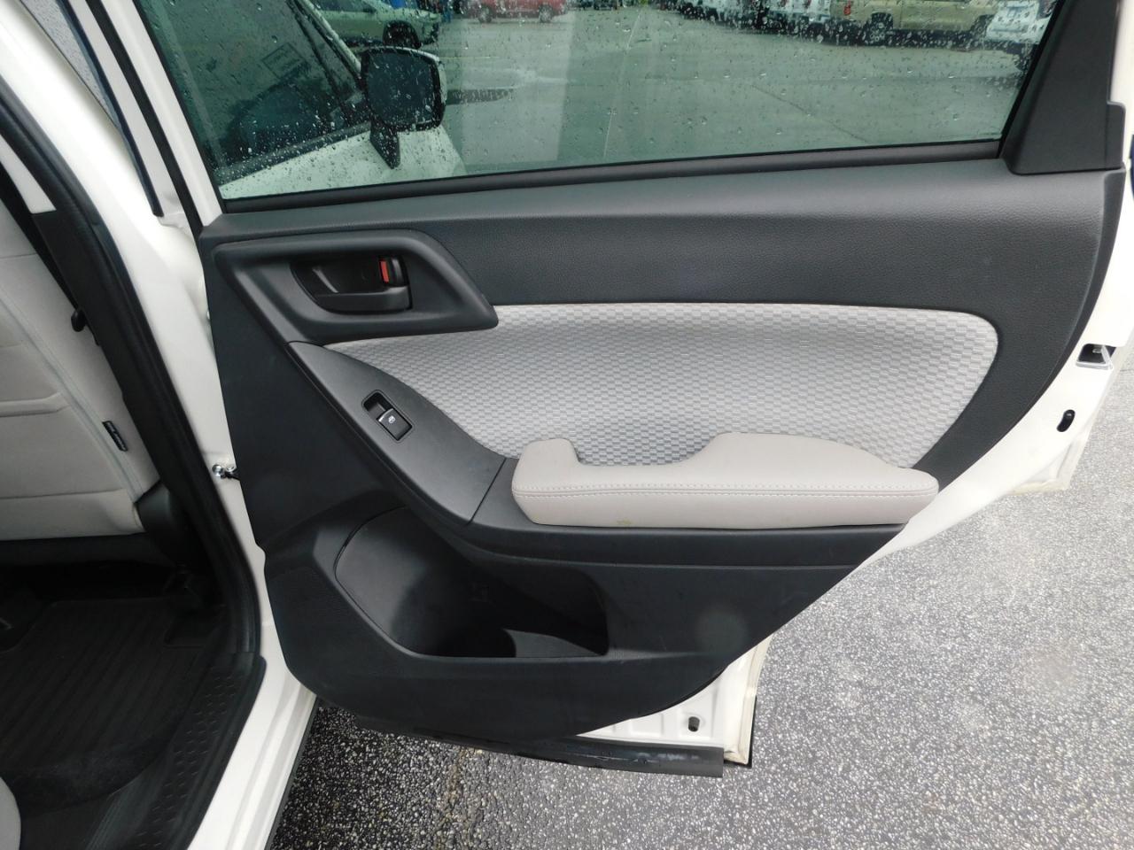 Subaru Forester 2.5i Premium CVT 2017