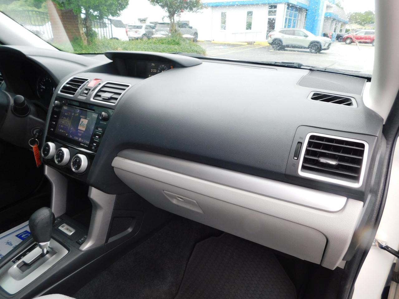 Subaru Forester 2.5i Premium CVT 2017
