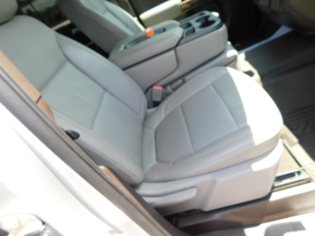Chevrolet Silverado 1500 4WD Crew Cab 147" LT 2020