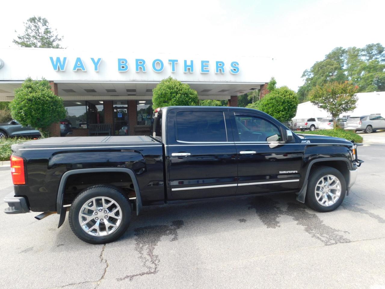 GMC Sierra 1500 4WD Crew Cab 143.5" SLT 2014