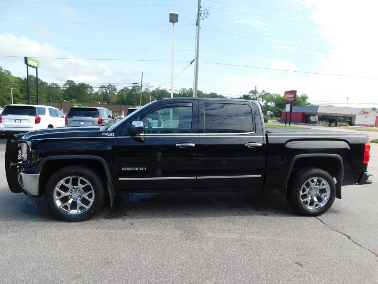GMC Sierra 1500 4WD Crew Cab 143.5" SLT 2014