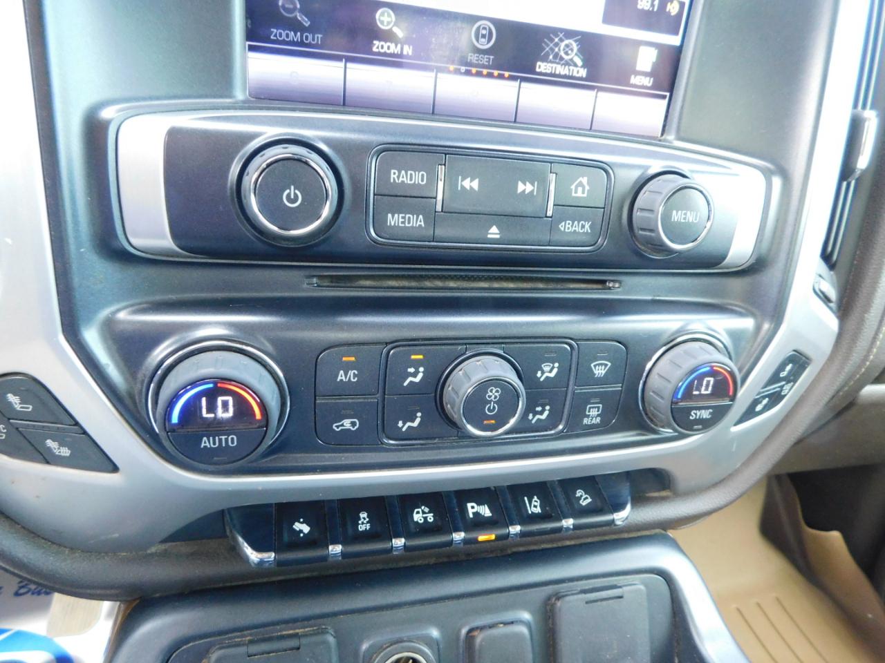 GMC Sierra 1500 4WD Crew Cab 143.5" SLT 2014