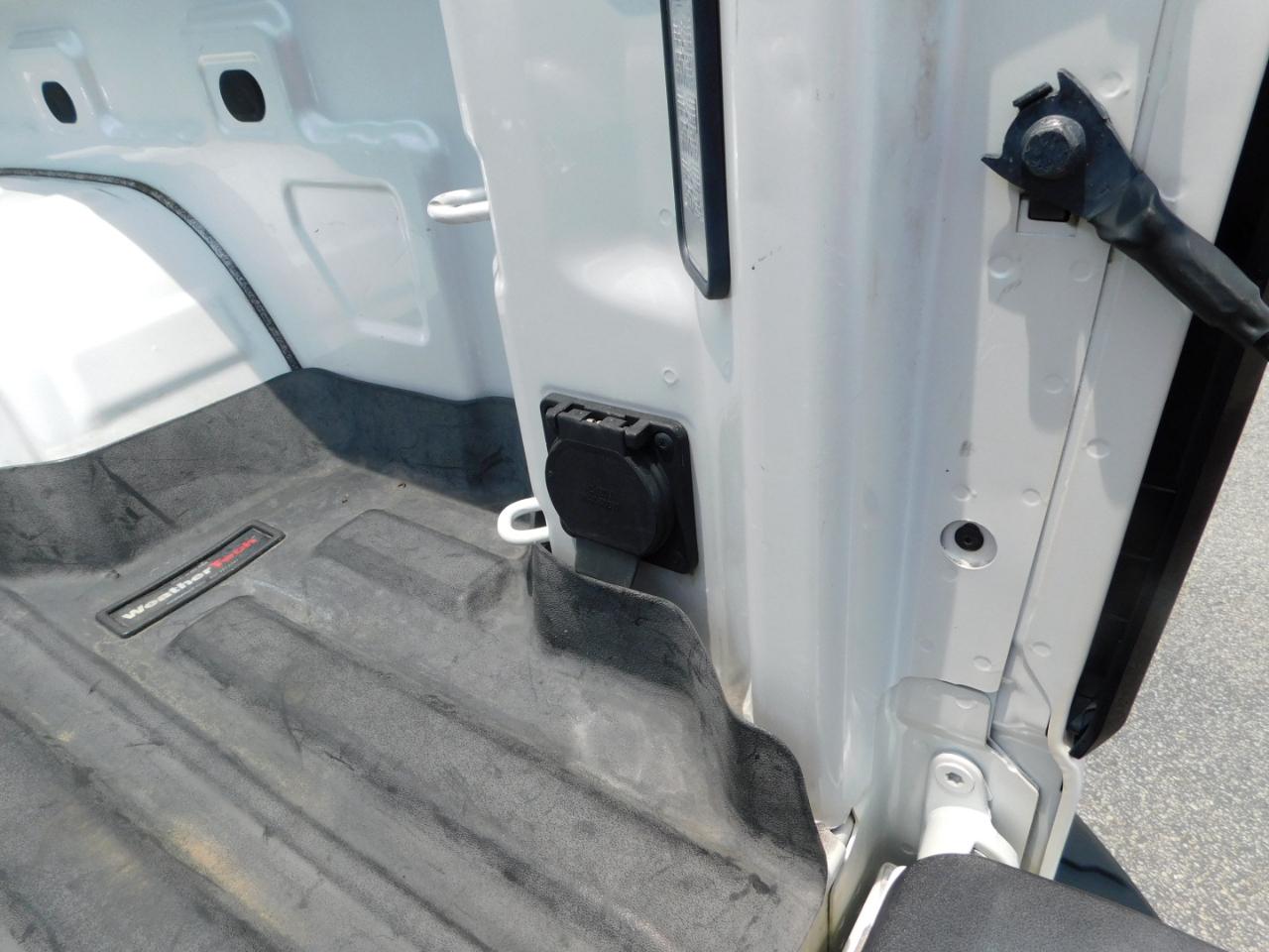 GMC Sierra 1500 4WD Crew Cab 147" SLT 2020