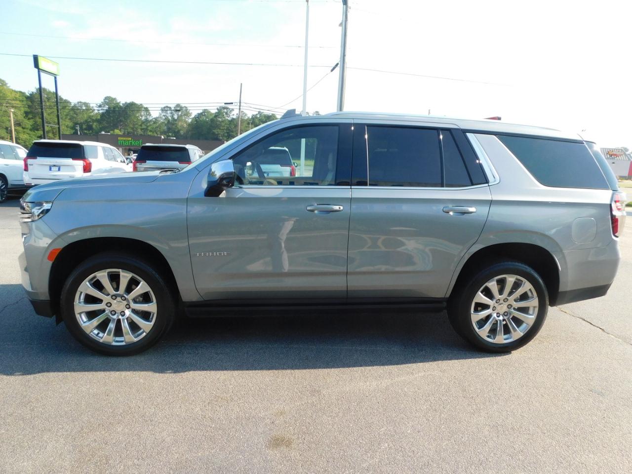 Chevrolet Tahoe 2WD 4dr Premier 2024