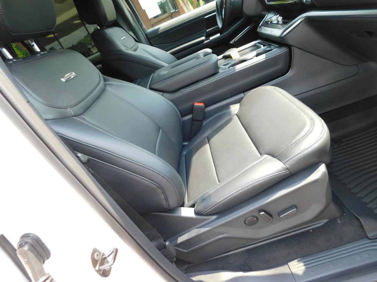 Ford Expedition Max Platinum 4x4 2027