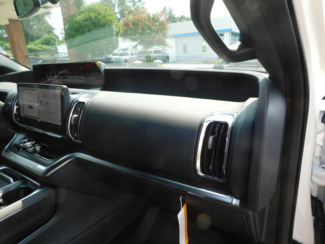 Ford Expedition Max Platinum 4x4 2027