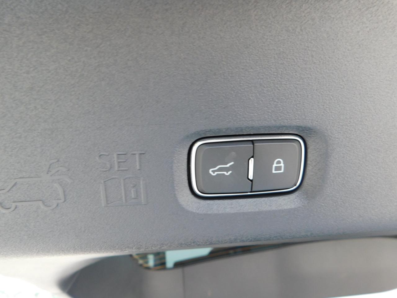 Ford Expedition Max Platinum 4x4 2027