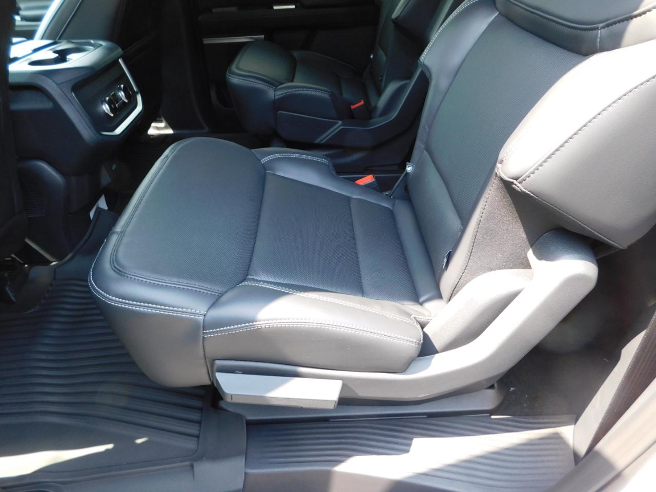 Ford Expedition Max Platinum 4x4 2027