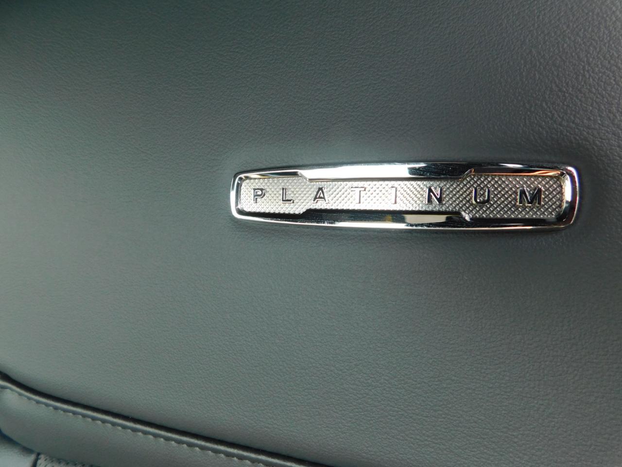Ford Expedition Max Platinum 4x4 2027
