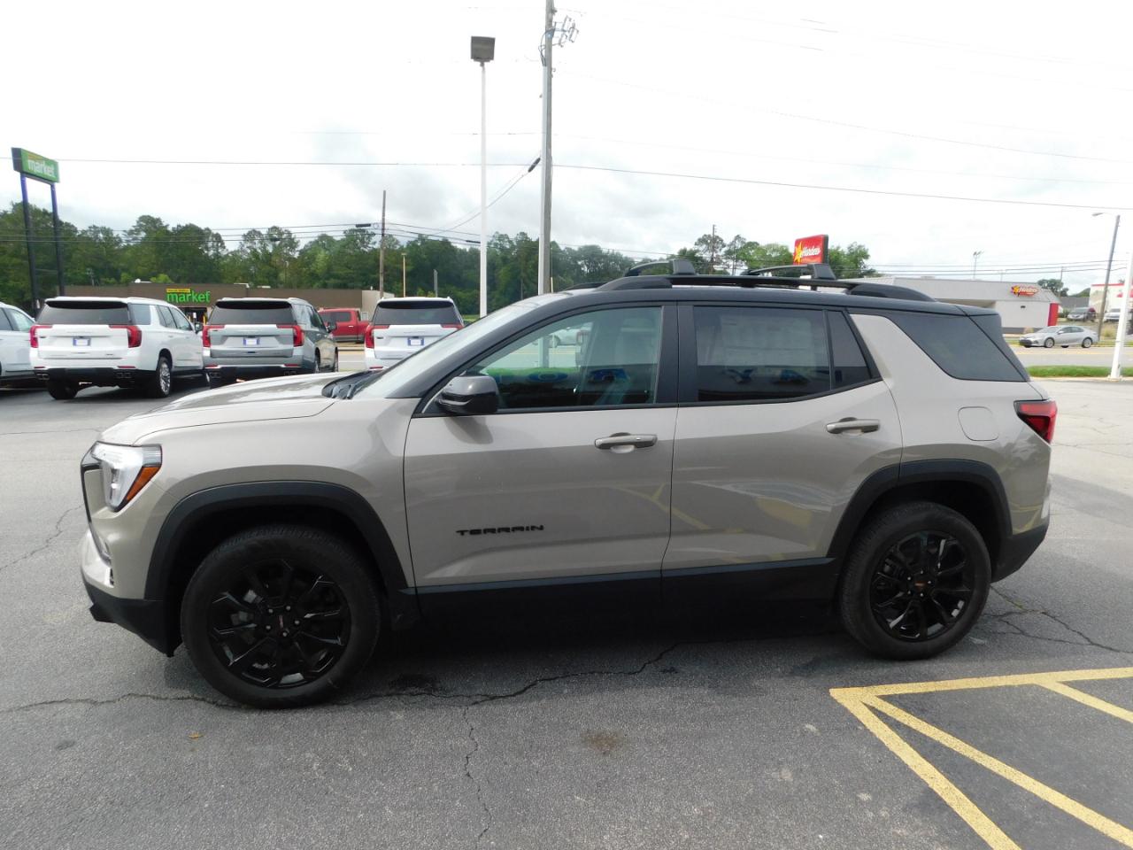 GMC Terrain FWD 4dr Elevation 2026