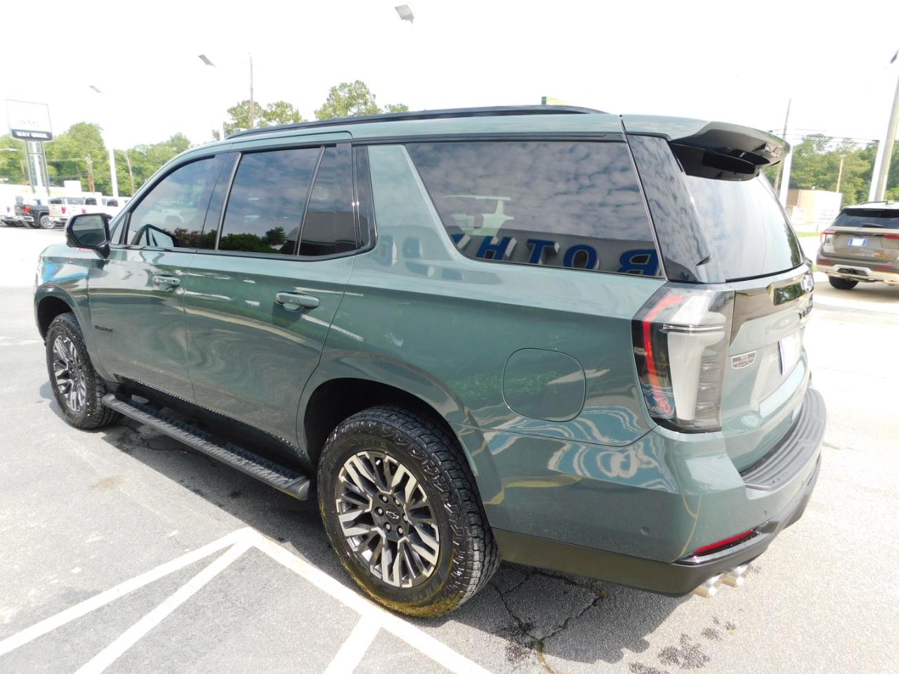 Chevrolet Tahoe 4WD 4dr Z71 2026