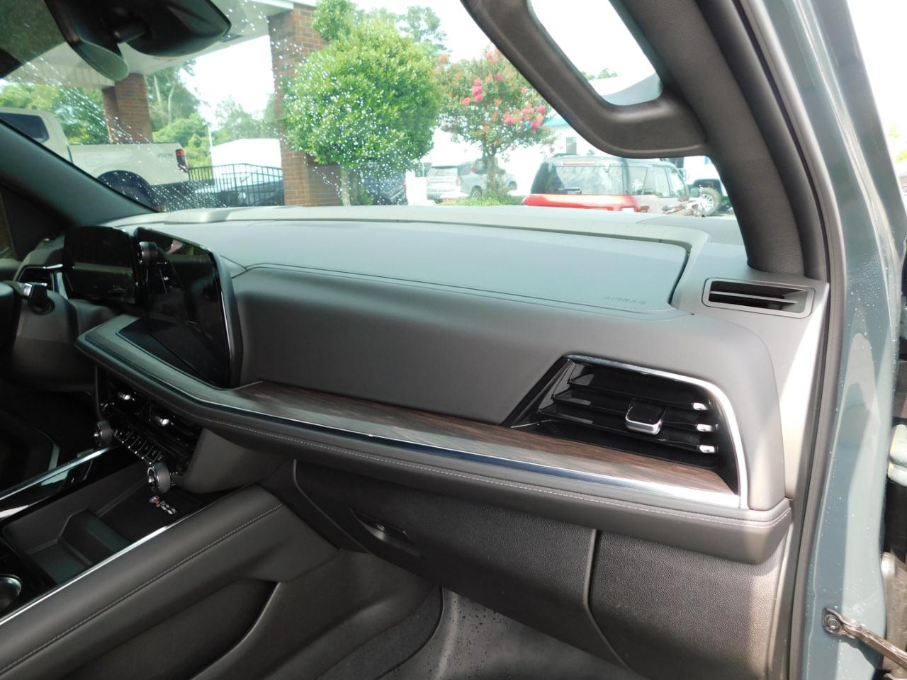 Chevrolet Tahoe 4WD 4dr Z71 2026
