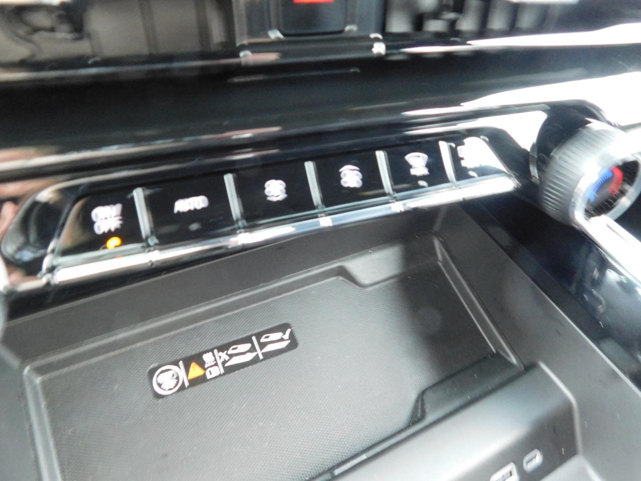 Chevrolet Tahoe 4WD 4dr Z71 2026