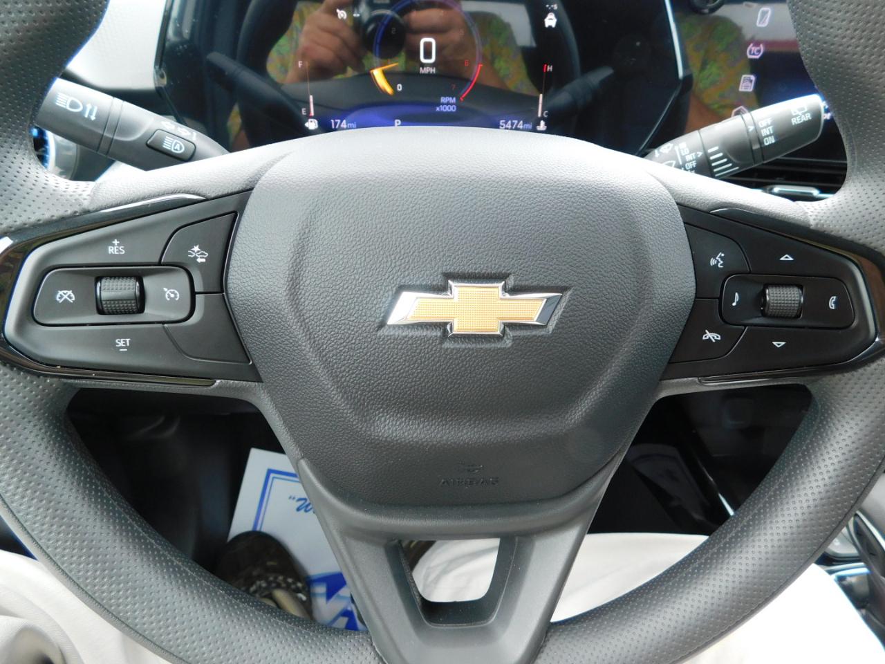 Chevrolet Trax FWD 4dr LT 2026