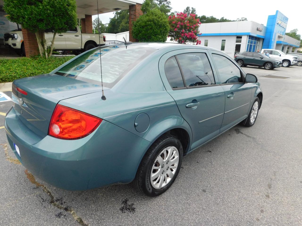 Chevrolet Cobalt 4dr Sdn LT w/1LT 2009