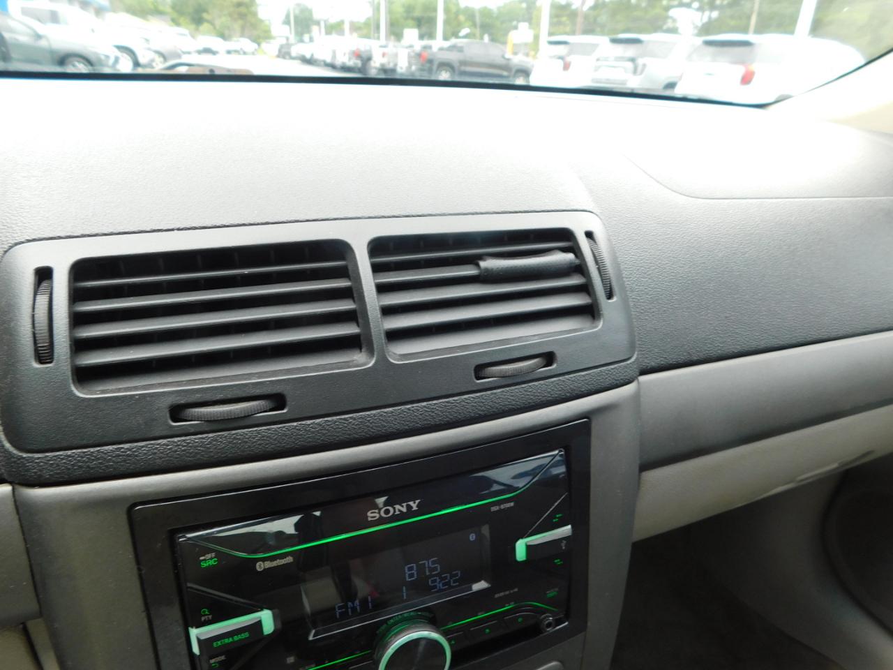 Chevrolet Cobalt 4dr Sdn LT w/1LT 2009