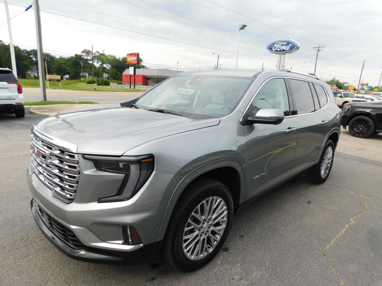 GMC Acadia FWD 4dr Denali 2026