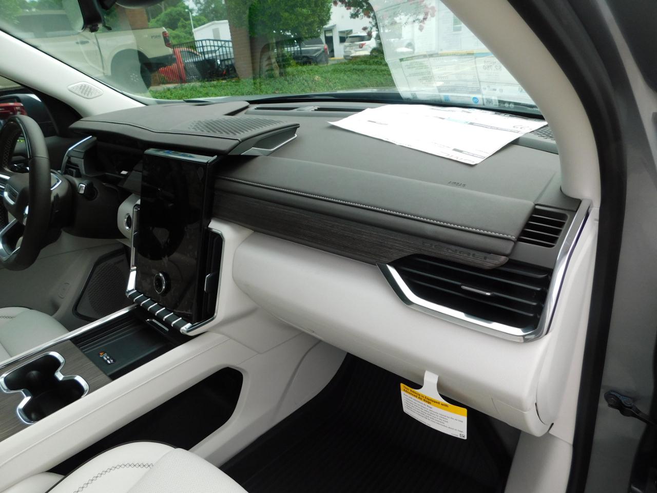 GMC Acadia FWD 4dr Denali 2026