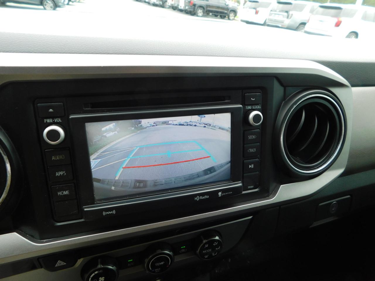 Toyota Tacoma  2018