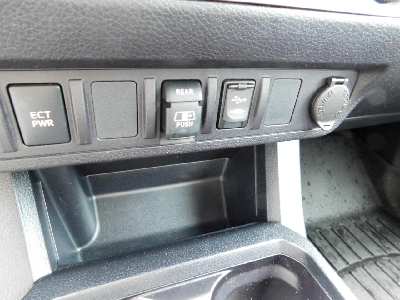 Toyota Tacoma  2018