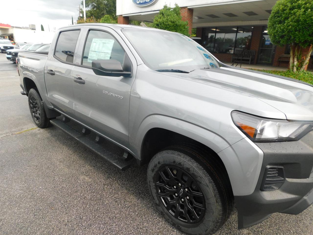 Chevrolet Colorado 2WD Crew Cab WT 2026