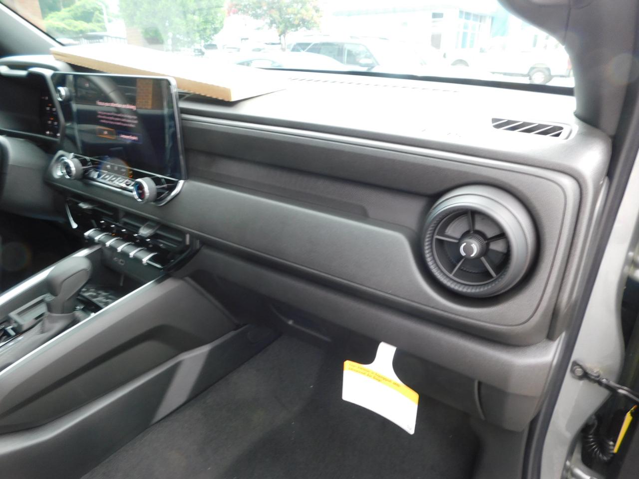 Chevrolet Colorado 2WD Crew Cab WT 2026