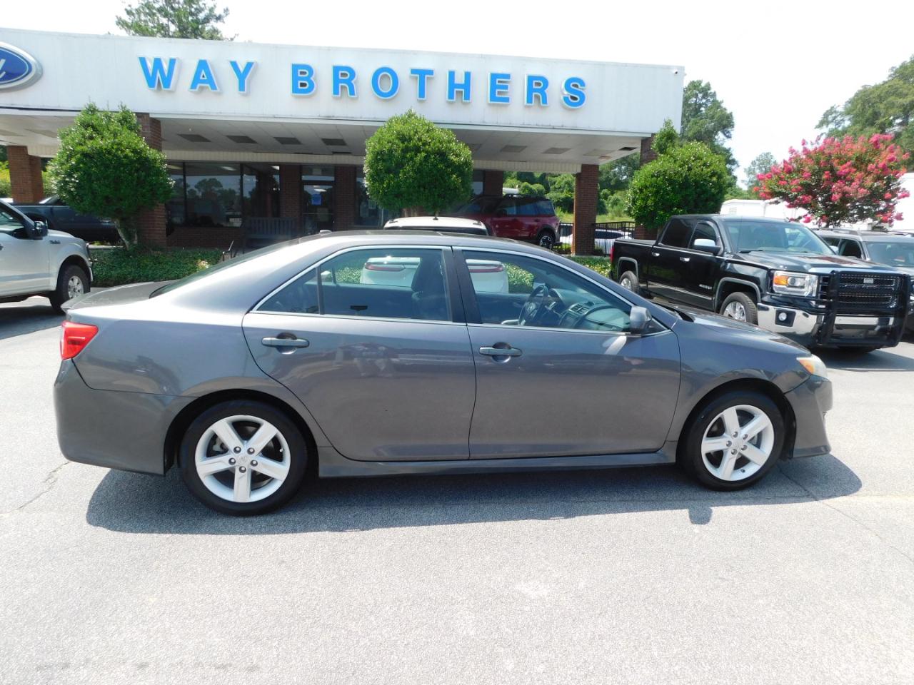 2014 Toyota Camry 2014.5 4DR SDN I4 AUTO L
