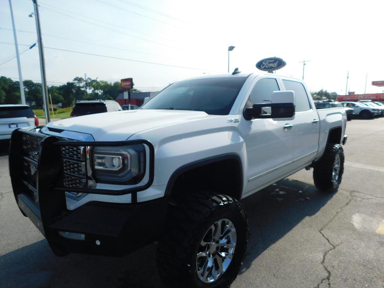 GMC Sierra 1500 4WD Crew Cab 143.5" SLT 2016