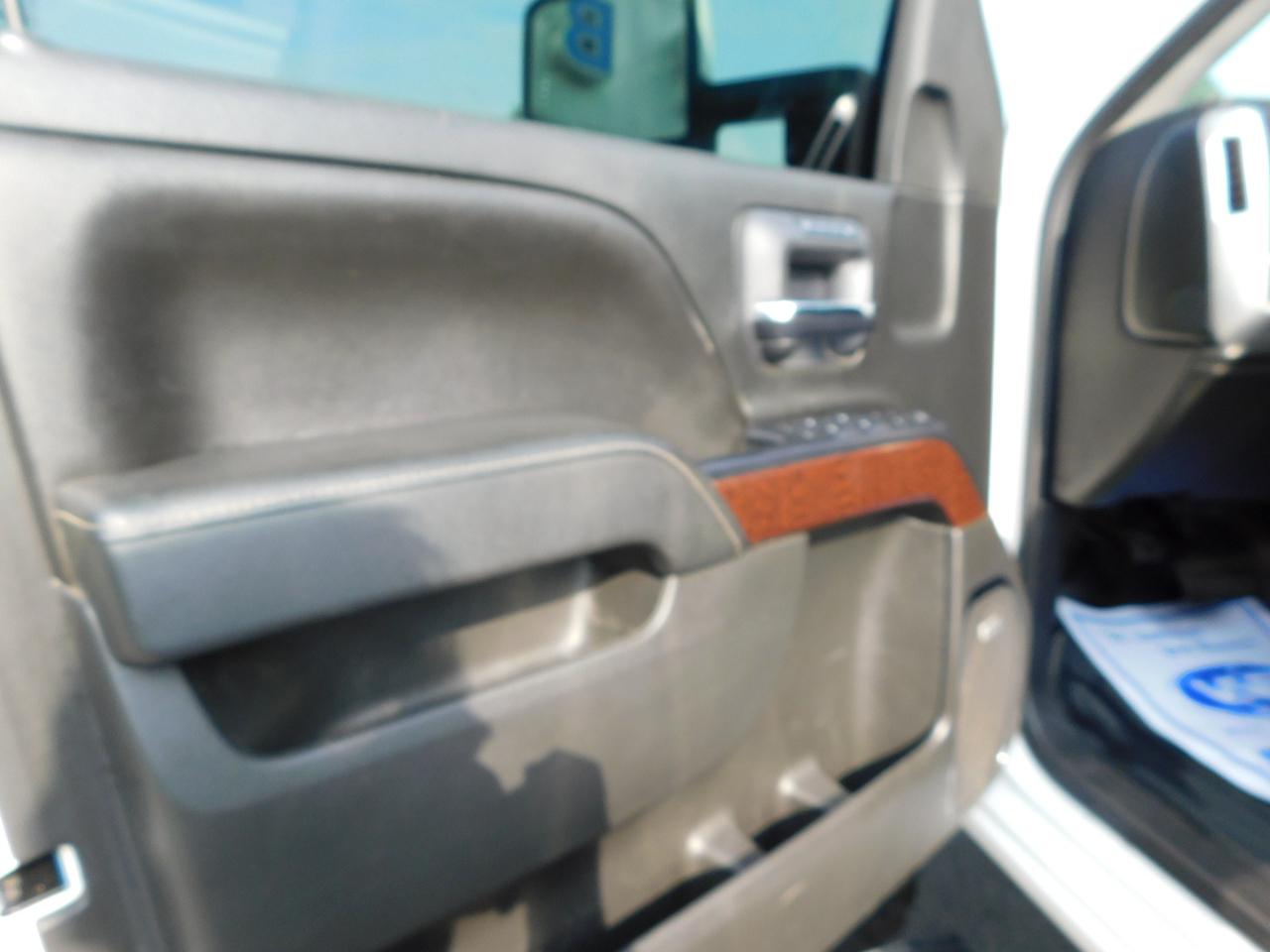 GMC Sierra 1500 4WD Crew Cab 143.5" SLT 2016
