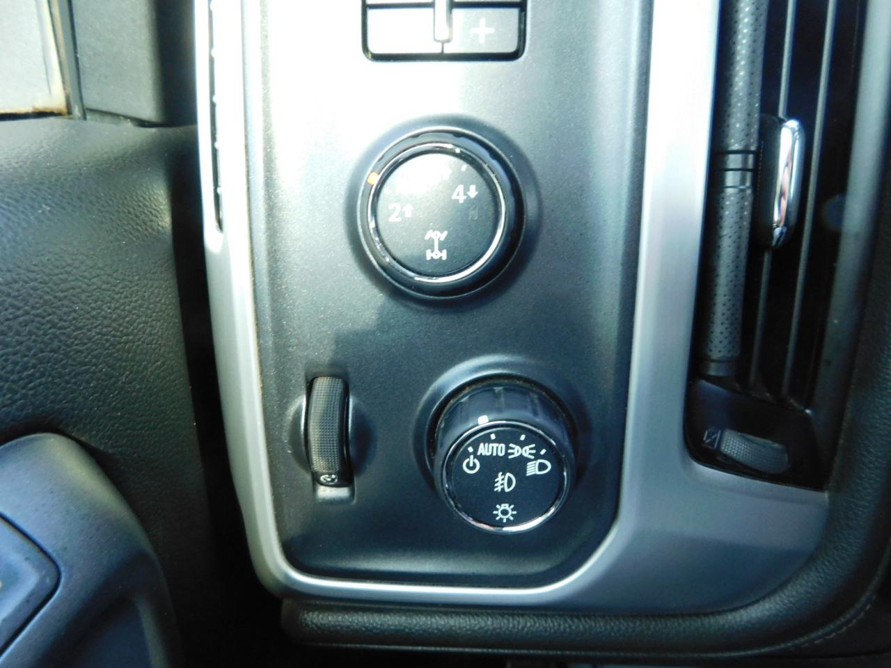 GMC Sierra 1500 4WD Crew Cab 143.5" SLT 2016