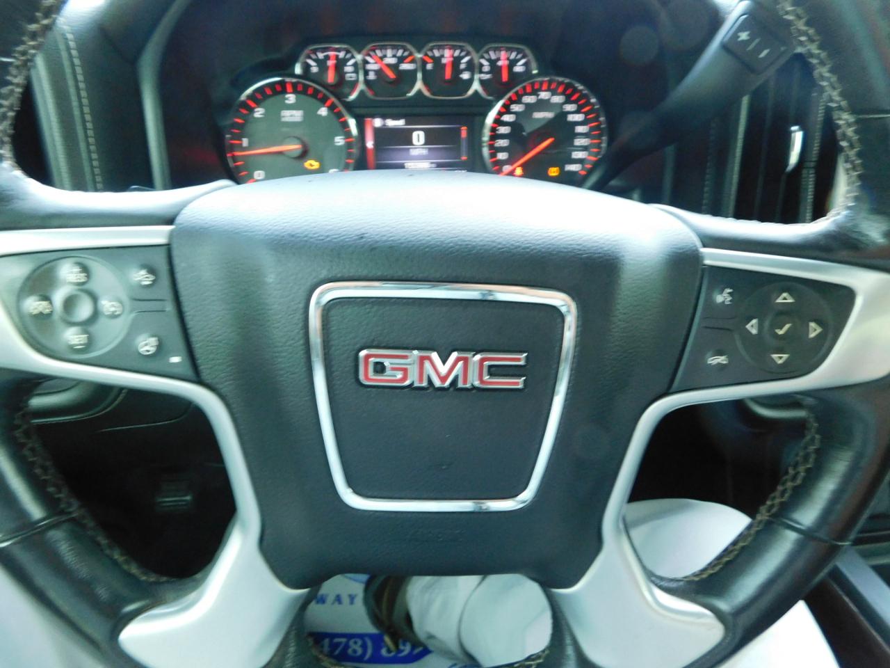 GMC Sierra 1500 4WD Crew Cab 143.5" SLT 2016