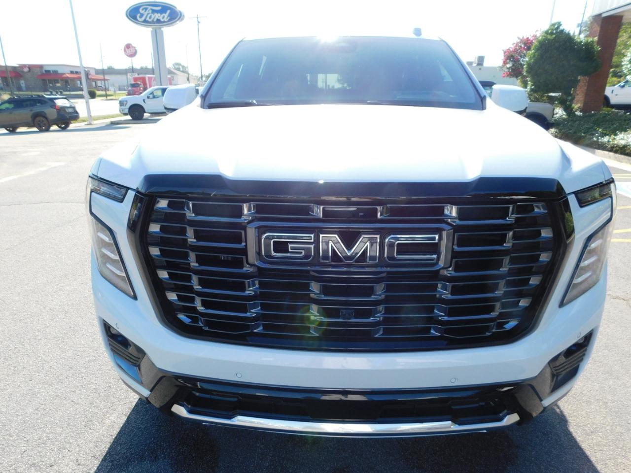 GMC Yukon XL 4WD 4dr Denali Ultimate 2026