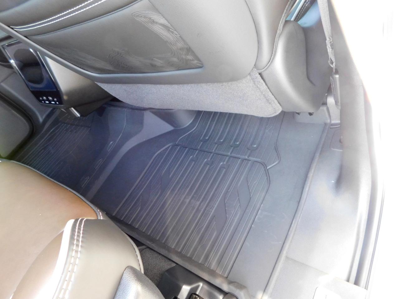 GMC Yukon XL 4WD 4dr Denali Ultimate 2026